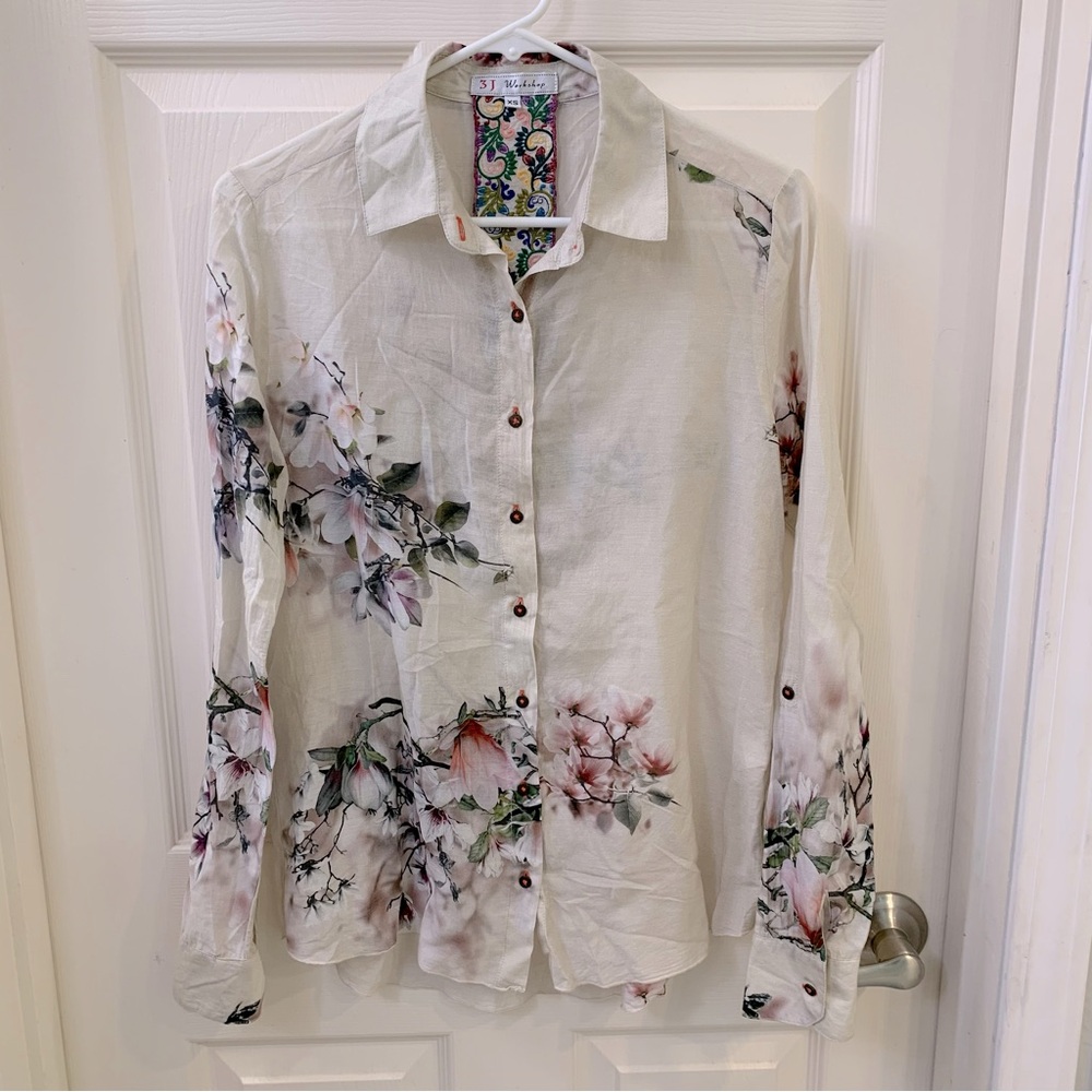 3J Workshop Johnny Was Floral Shirt
